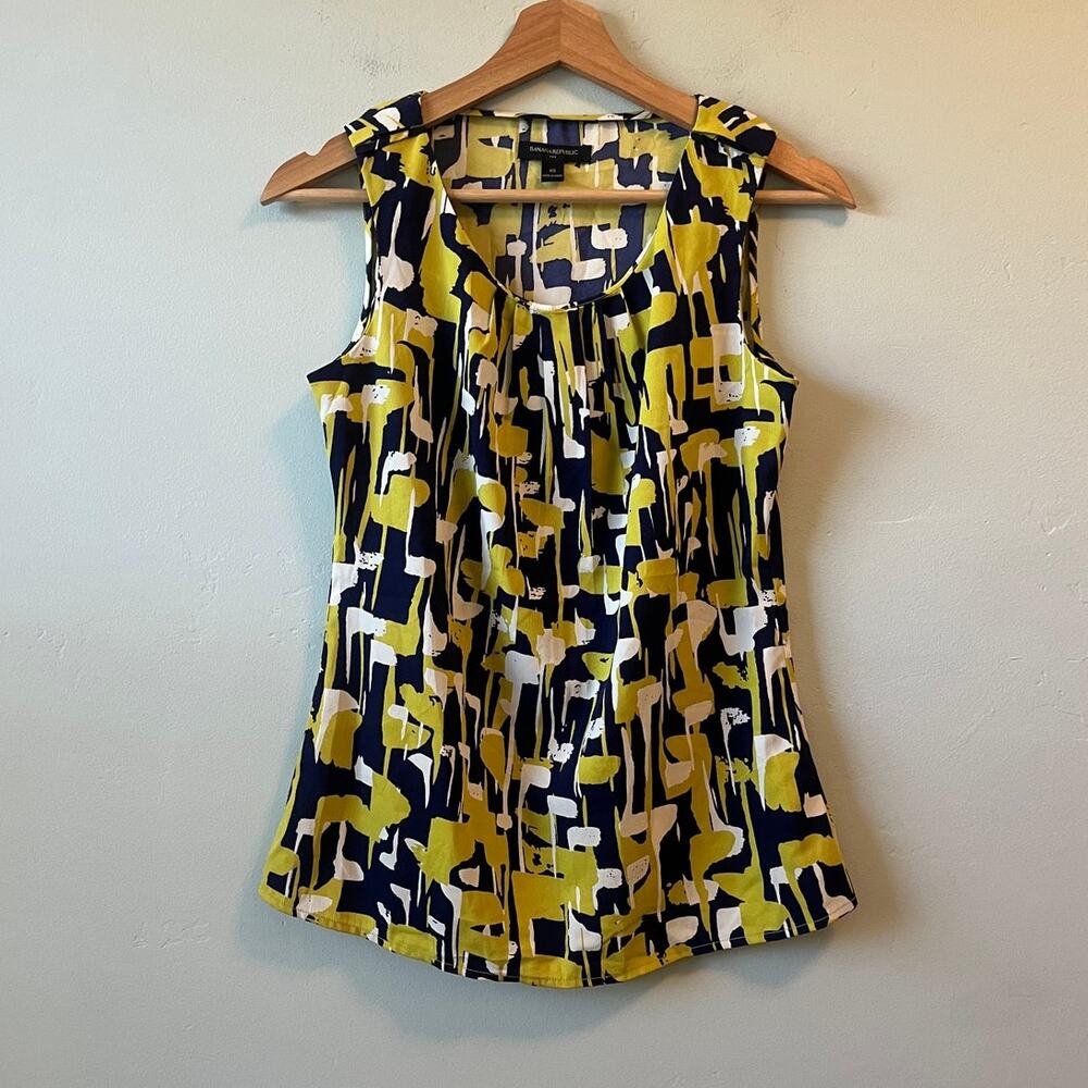Banana Republic F Navy Floral Satin Blouse XS